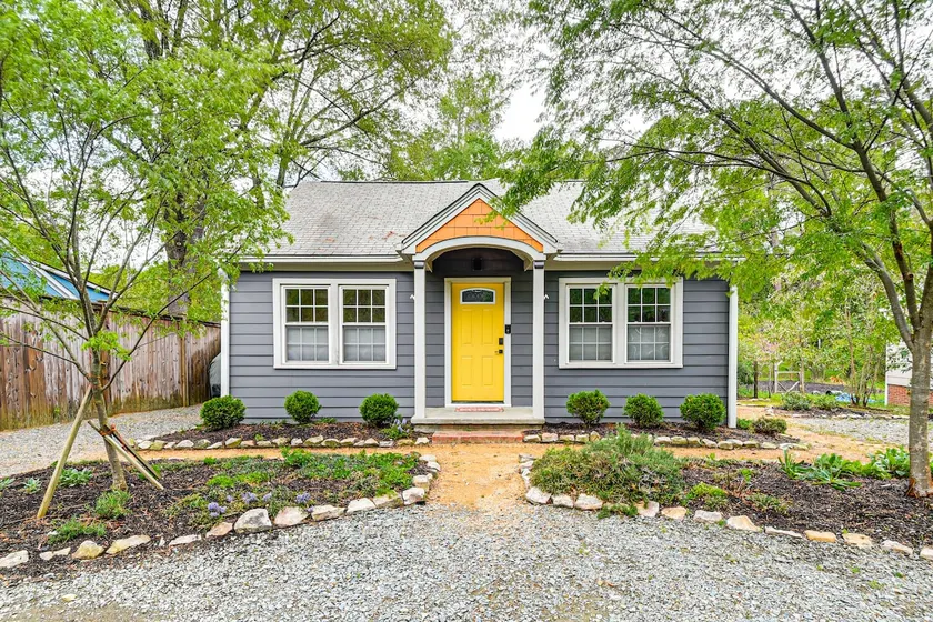 Renovated Carrboro House with Deck & Fire Pit! - Image 1