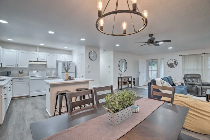 Haustierfreundliches PNW Haus, 1 Meile zum Rockaway Strand - Image 1