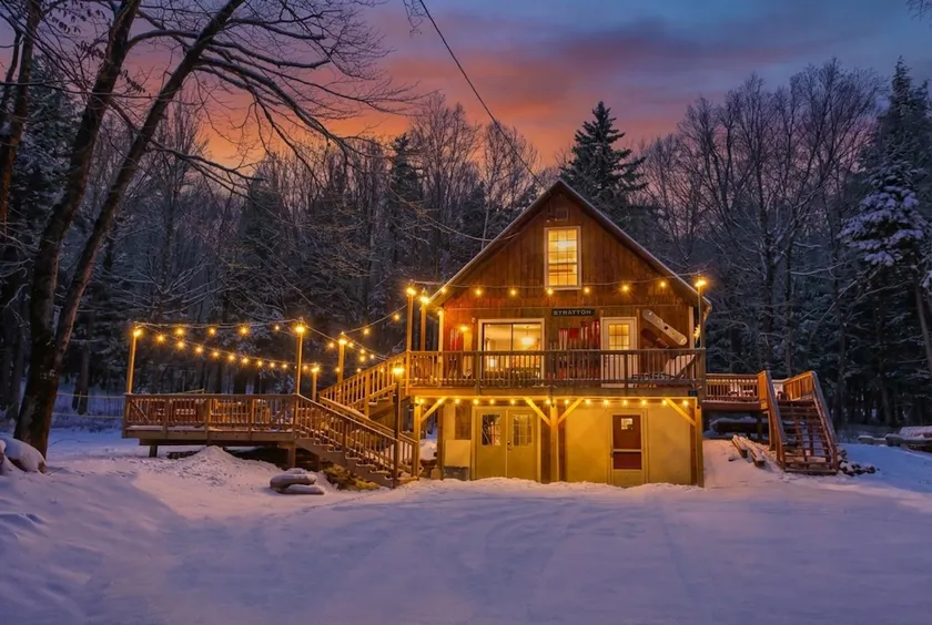 Dream Stratton Forest Cabin with Hot Tub and Fast WiFi - Image 1