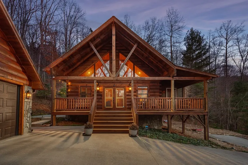 Luxury Family Cabin | Hot Tub, Pond + Game Room! - Image 1
