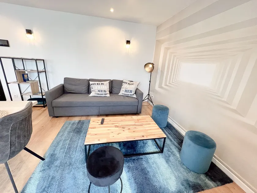 Modern 2-bedroom apartment IUT, Fac, IFPS - Image 1