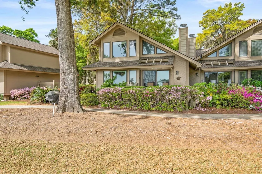 Golfers' Paradise Villa with Stunning Dataw Views! - Image 1
