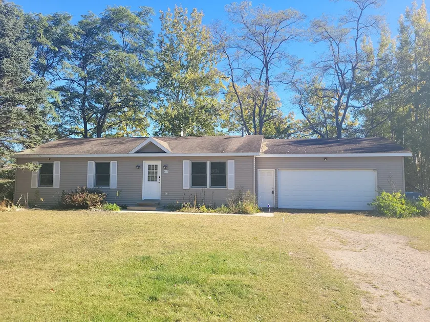 White Birch - Riverfront and Newly-Remodeled! - Image 1