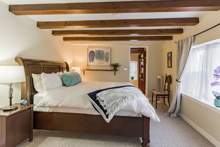 Cute 1 bedroom home near Art Museum. - Image 1