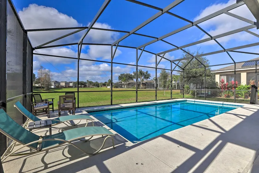 9 Mi to Disney: Home w/ Patio + Community Perks - Image 1