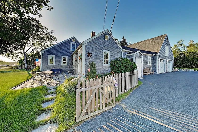 Joy Cottage Lighthouse & Harborview, an Ultimate ME Vacation Home - Image 1