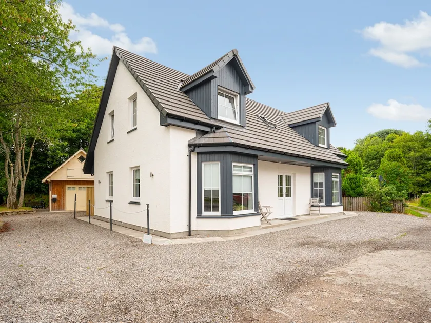 Holiday Home Loch Ness House by Interhome - Image 1