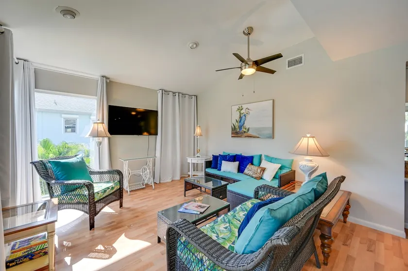 Sunny Marco Island Gem w/ Shared Pool & Dock! - Image 1