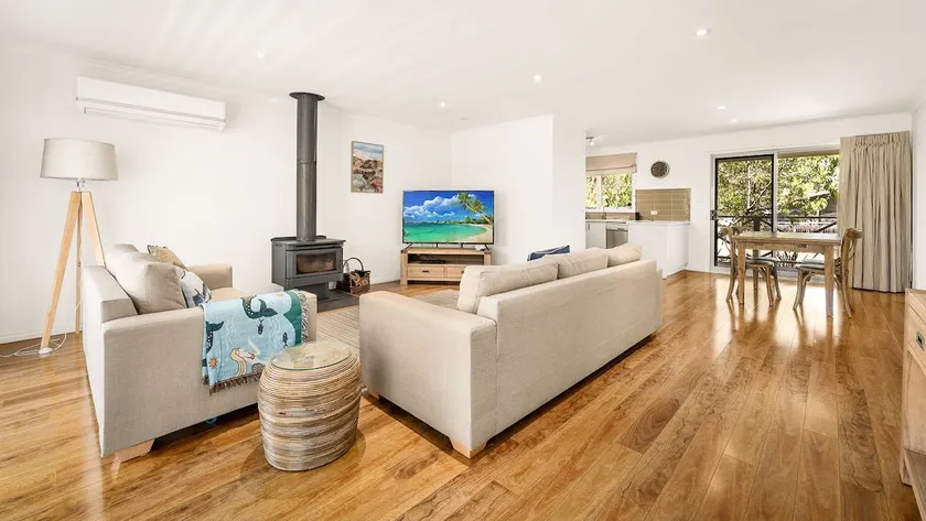 Clifden Cottage - Image 1