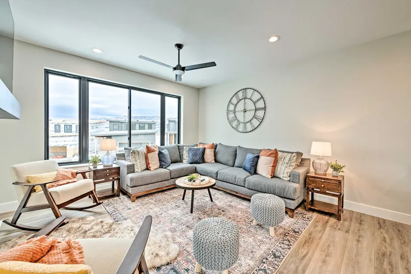 Newly-Built Lakeside Gem w/ Community Perks! - Image 1