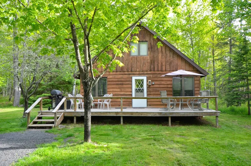 Woodland Escape | Charming Cabin Steps to the Lake - Image 1