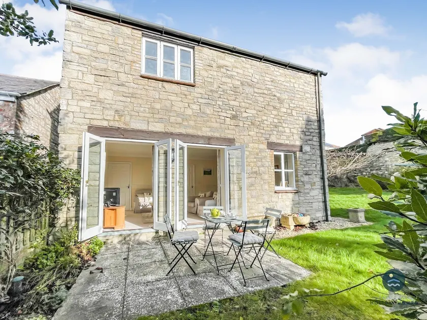 Wildflower Cottage - Sutton Poyntz - Image 1