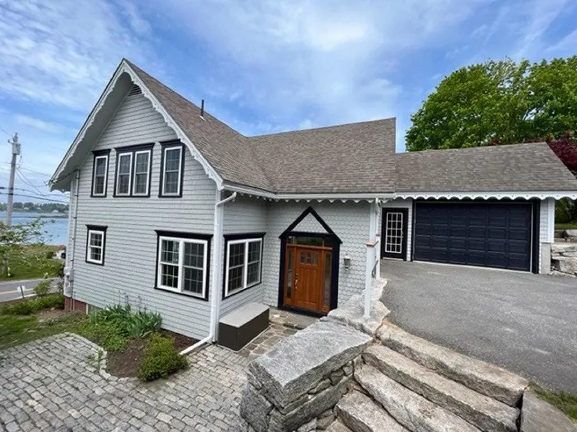 Oceanview 4BR Home Near Beaches | A/C - Image 1