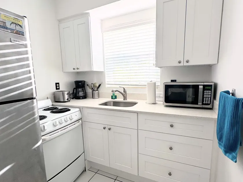 Pet-Friendly King Studio Steps from Beach & Dining - Image 1