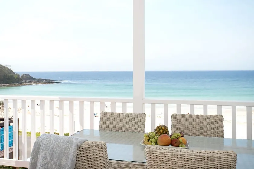 Pas Beach House Apartment 2 - Image 1