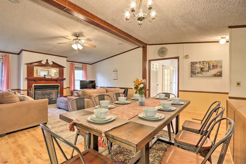 Reteat on 45 Acres! Spacious Family Apt in Lebanon - Image 1