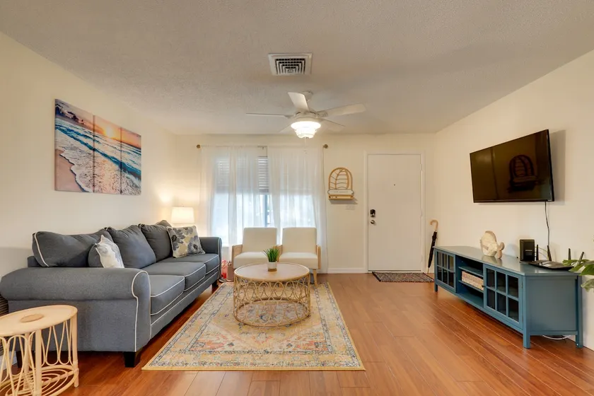 Calming Getaway: 9 Mi to Clearwater Beach! - Image 1