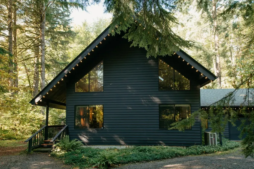Wildwood Basecamp : 1.6 acres + Bunkhouse Lounge - Image 1