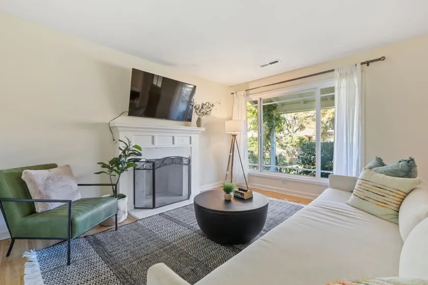 @ Marbella Lane - Modern and Sleek Home in Redwood - Image 1