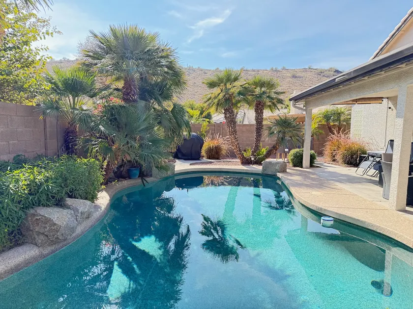 Pinnacle Hill Oasis Vacation Rental Glendale AZ, Our Vacation Rentals are not just a vacation home, ... - Image 1