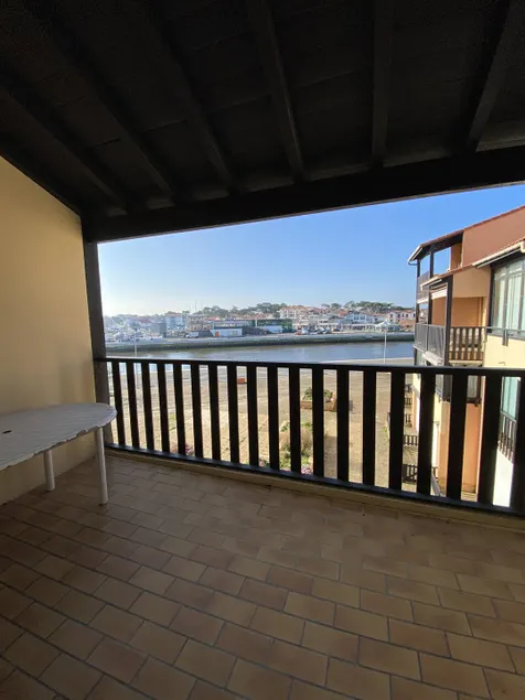 T2 mezzannine - Image 1