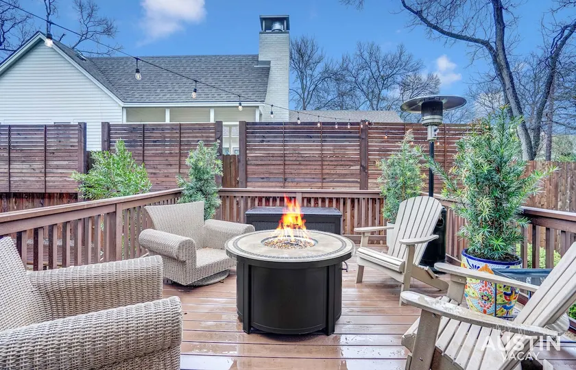 Fun For the Whole Family - Easy Access to Downtown - Image 1