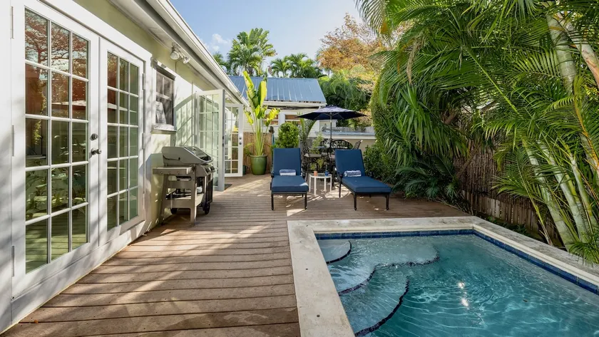 **CASA AMARILLA** Old Town Cottage &  Pool + Last Key White Glove Service... - Image 1