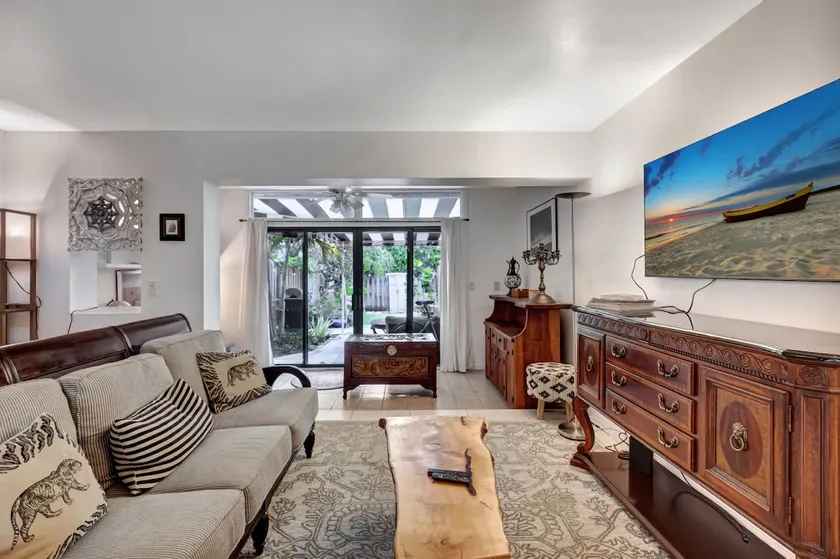Magnificent Beach Townhome Steps from Atlantic Ave - Image 1