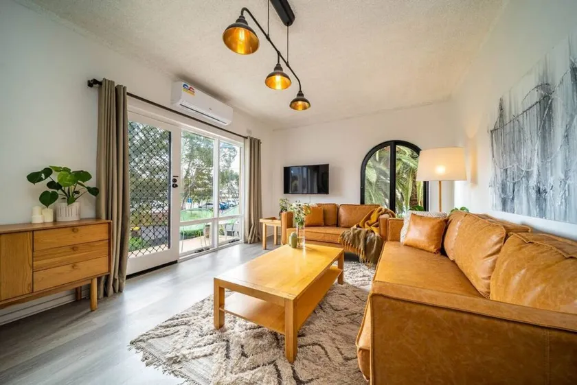 Indulge at Glenelg North - Image 1