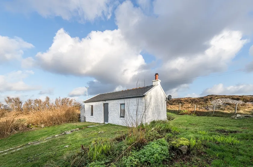 Chic Island Getaway - Hill Cottage - Isle of Coll - Image 1