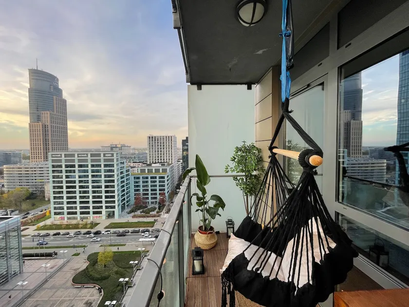 Warsaw Downtown - Luxurious 2 BR Apartment - Image 1