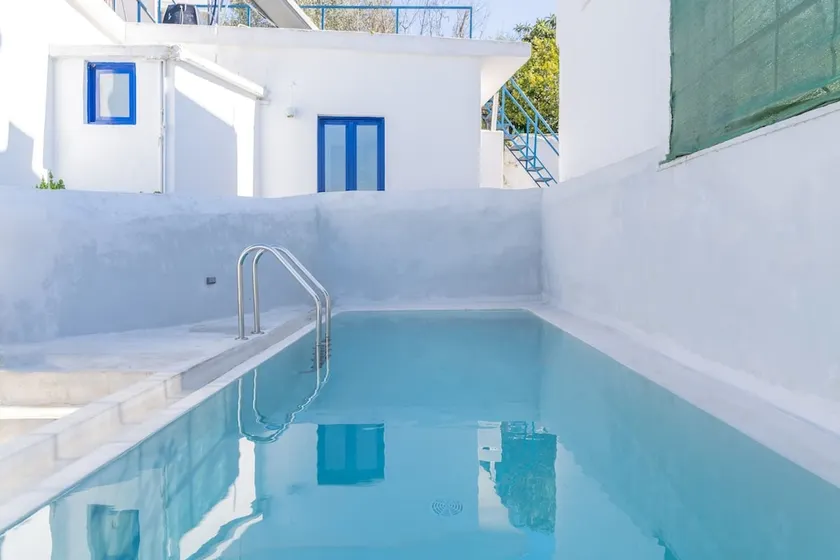 Armenous Green Dia's Mansion - Image 1