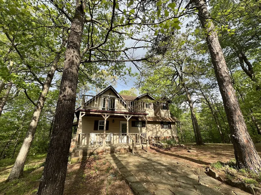 Carter Creek Retreat - Ride to trails! - Image 1