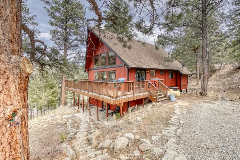 Chalk Creek River House - Image 1