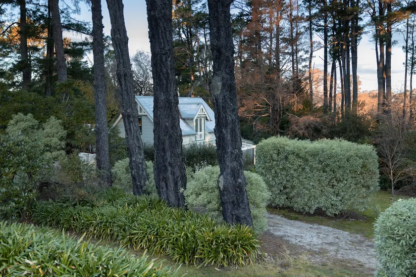 Coach House on Murphys lane - Sauna, outdoor bath, stroll to waterfalls and Grand Clifftop Walk - Image 1