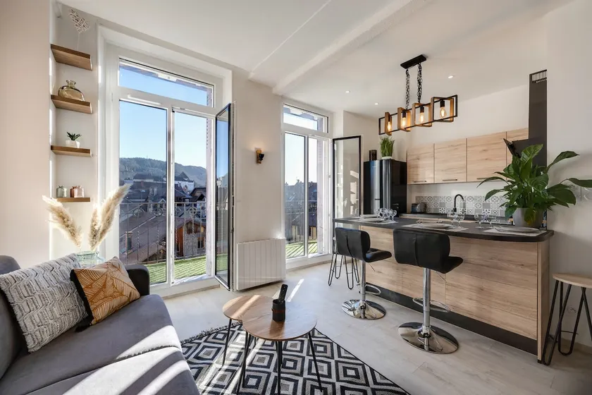Le Balcon Annécien 4⭐️ - vue sur les toits 😍 pour 2-4 personnes - Image 1