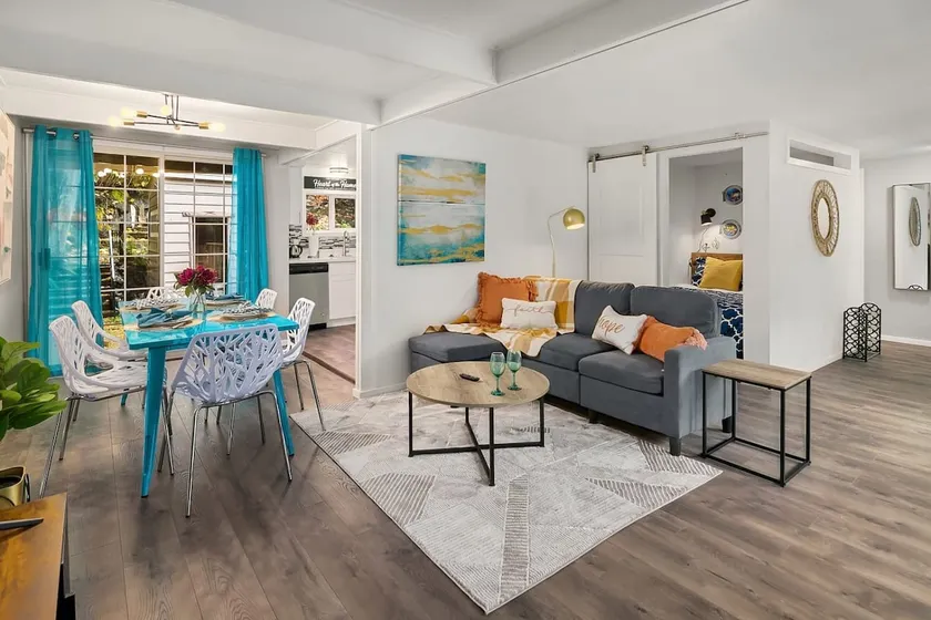 Newly Updated Stylish Bright Duplex #A|2 min to I5 - Image 1