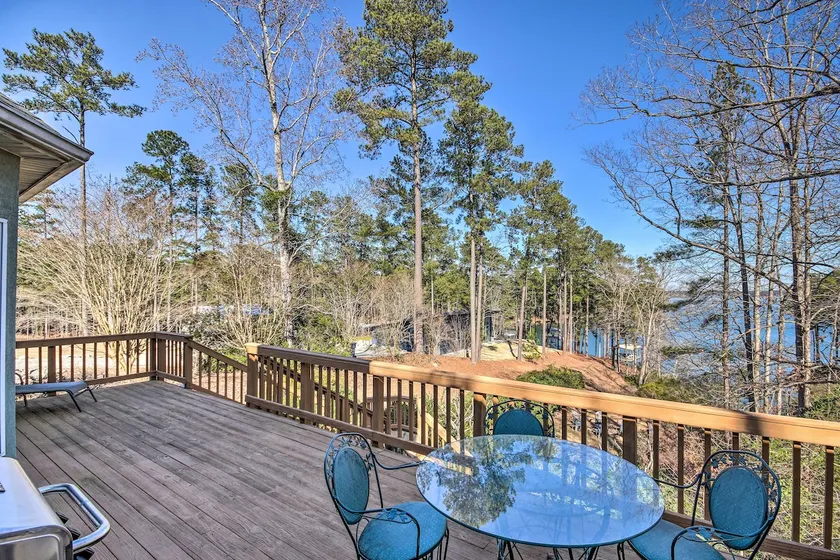 Lake House on Deep Water Cove w/ Dock - Image 1