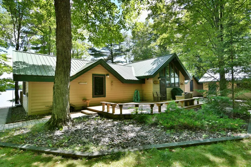 Cottage at Missing Acre 3 Bedroom Home on Lake Namakagon - Image 1