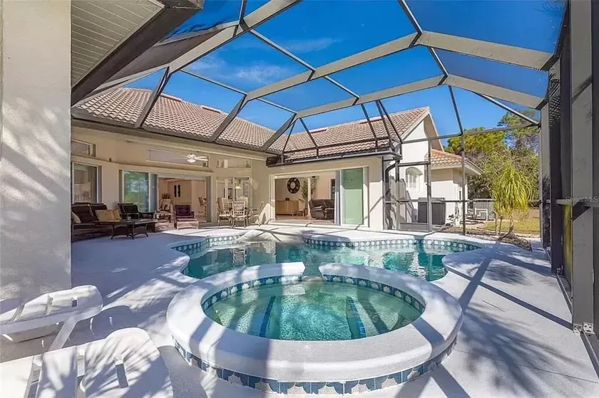 Relax in Style - Pool - Close to Gulf Beaches - Image 1