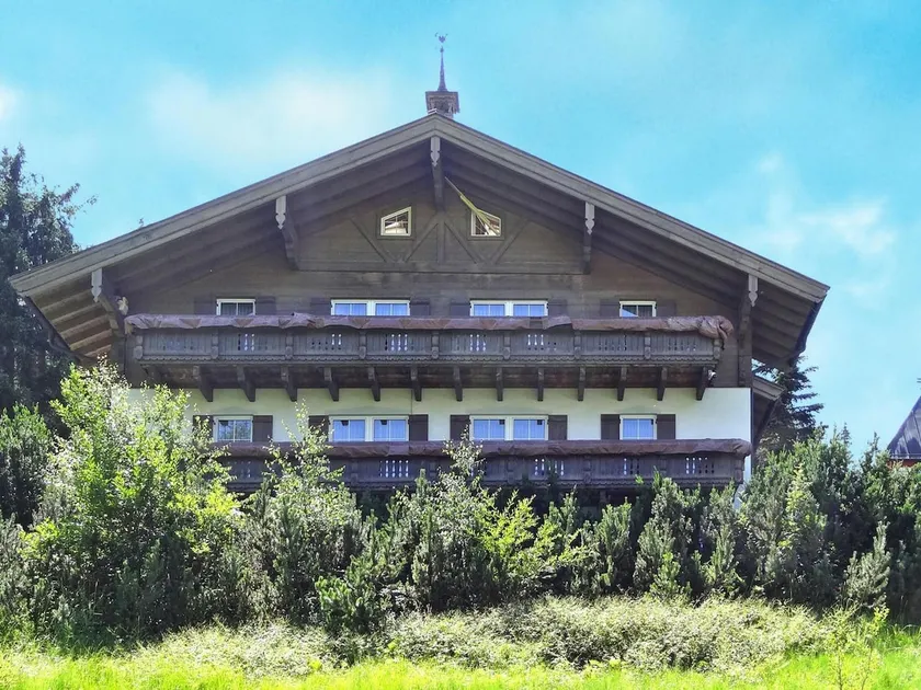 Chalet i Dienten med Ski-In Adgang - Image 1