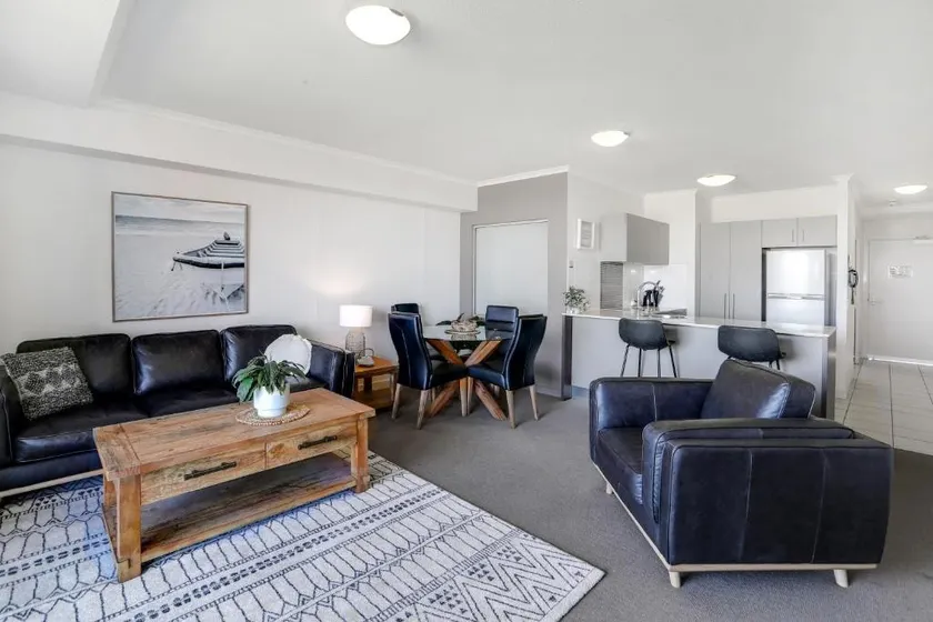 Horton Apartments - Image 1