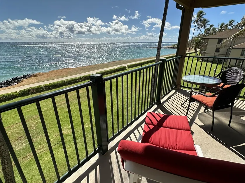 Unbeatable Ocean Front Condo  Pono Kai Resort C302 - Image 1