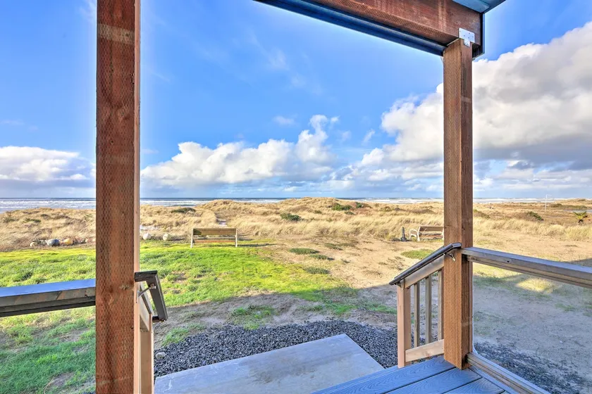 Remodeled Sanderling Sea Cottages, Unit 4 - Image 1