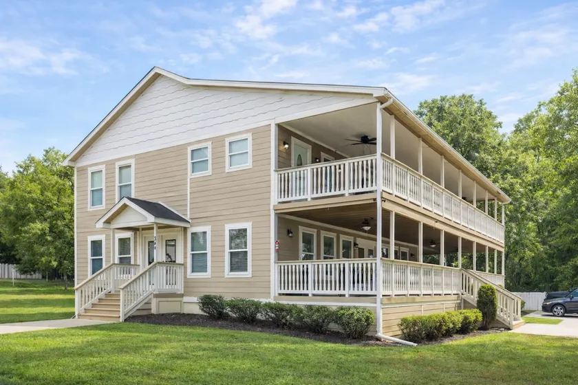 Colonial on Crane:  (WHOLE HOME)  Hot tub, pet friendly, and boat dock included - Image 1