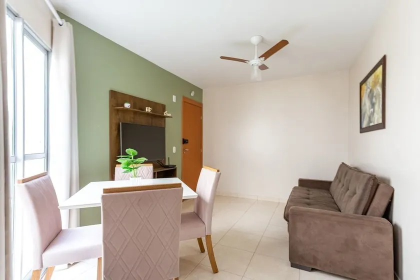 Ground-floor apartment in front of Shopping Plaza - Image 1