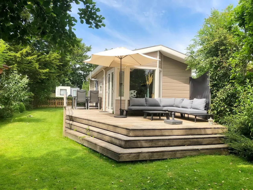 Chalet 505 op Recreatiepark De Wielen - Image 1