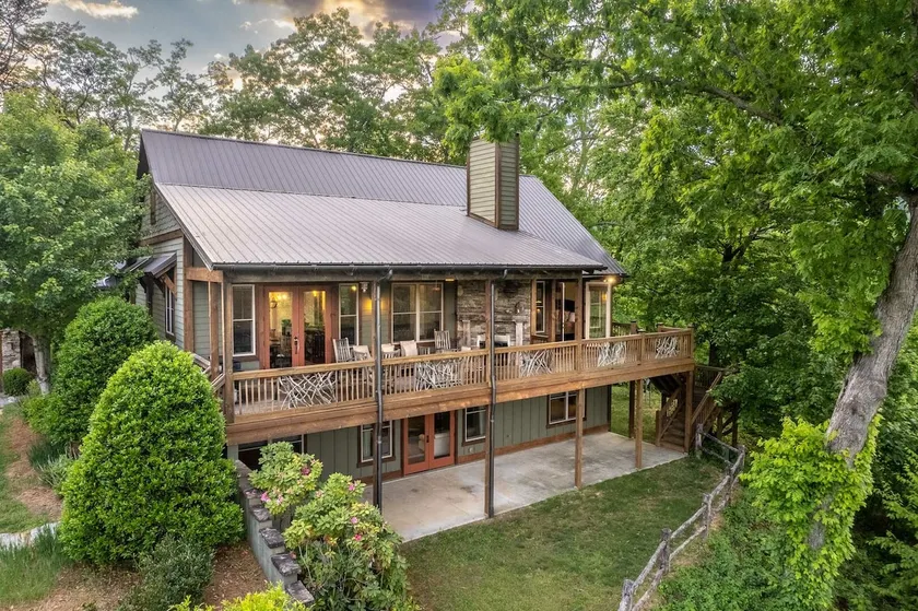 Serenity - Spectacular Mountain Views! - Image 1