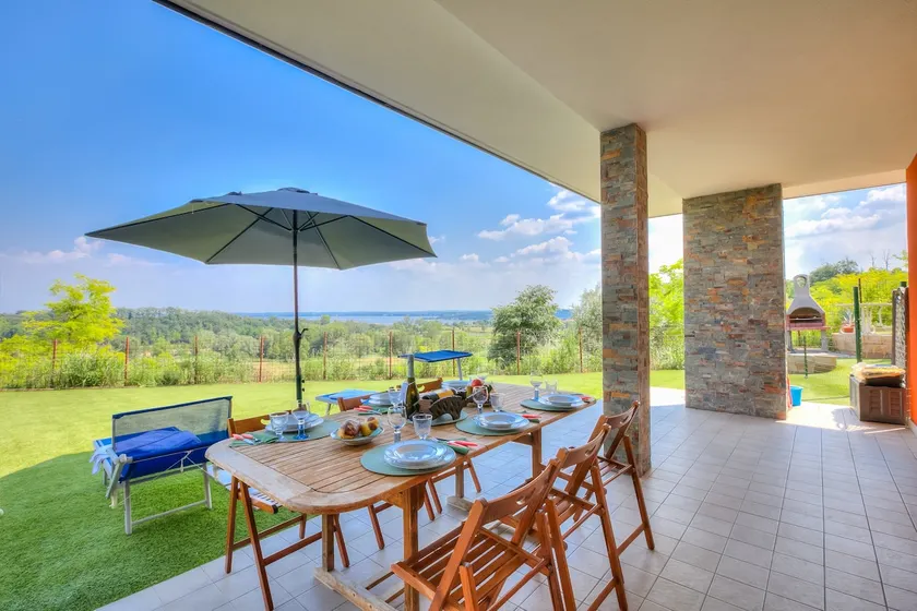 Villa Teresa Apt Lake Garda View 2BR + Pool (Sleeps 6) - Happy Rentals - Image 1
