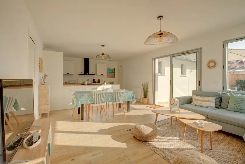 House in l'Aiguillon, Arcachon - Image 1